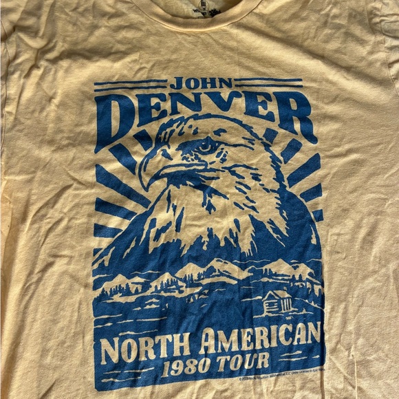 Wrangler Yellow Graphic Tee with Blue Design John Denver - Picture 2 of 5